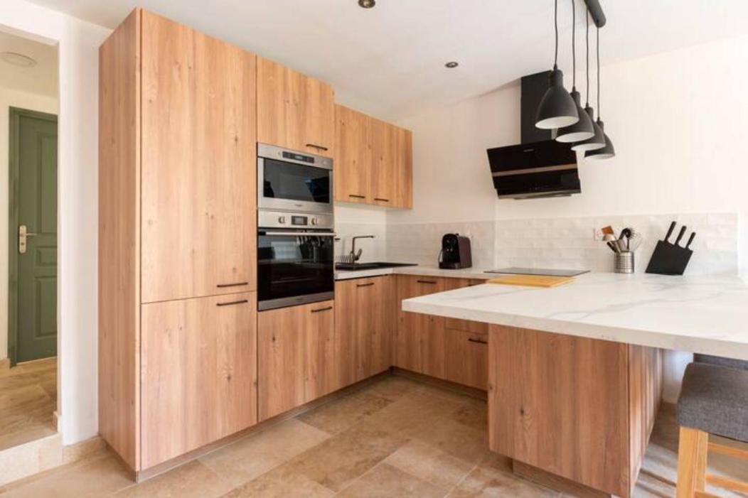 Le Marronnier 3: Superbe Appart Au Coeur De La Petite Venise LʼIsle-sur-la-Sorgue Exteriör bild
